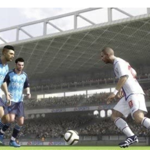 𝅺51. FIFA Soccer 10 - Playstation 3 - Picture 4 of 10